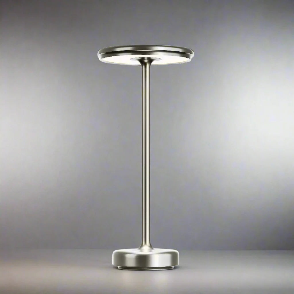 DEN SKANDINAVISKE BORDLAMPE